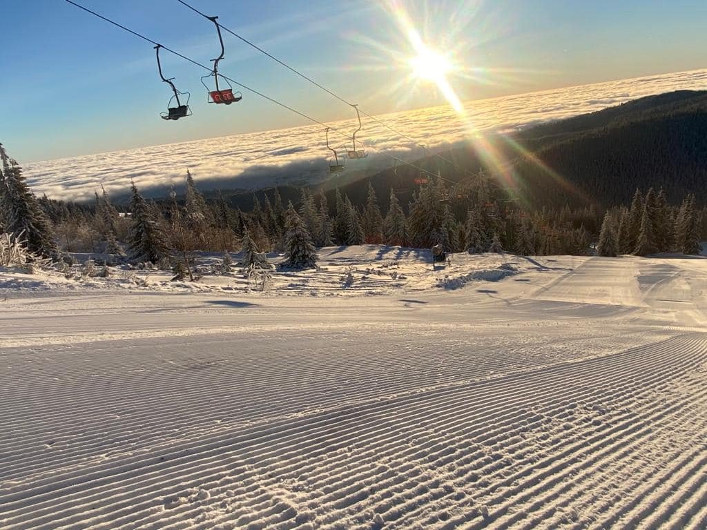 Care este programul la Buscat, în Cluj și cât costă o zi pe pârtia de ski / ÎNCHIS în 24 şi 25 decembrie