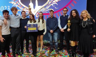 Aplicații de la Cluj care ar putea schimba viața nevăzătorilor şi a pacienţilor din spitale, premiate la Gala „10 pentru Cluj”