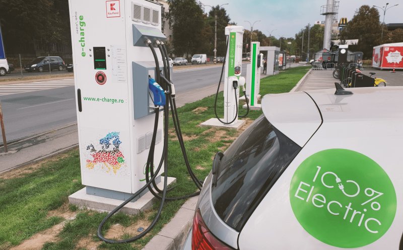 Afacerea începutului de an: OMV Petrom cumpără Renovatio, cea mai mare reţea de încărcare pentru vehicule electrice din România