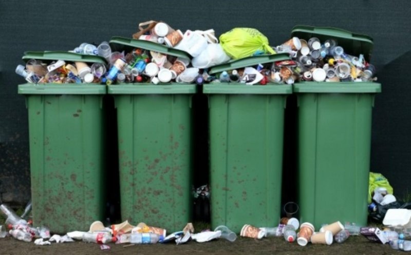 Rampă ilegală de gunoi, pe Muncii. Vinovatul, amendat cu 2.500 lei