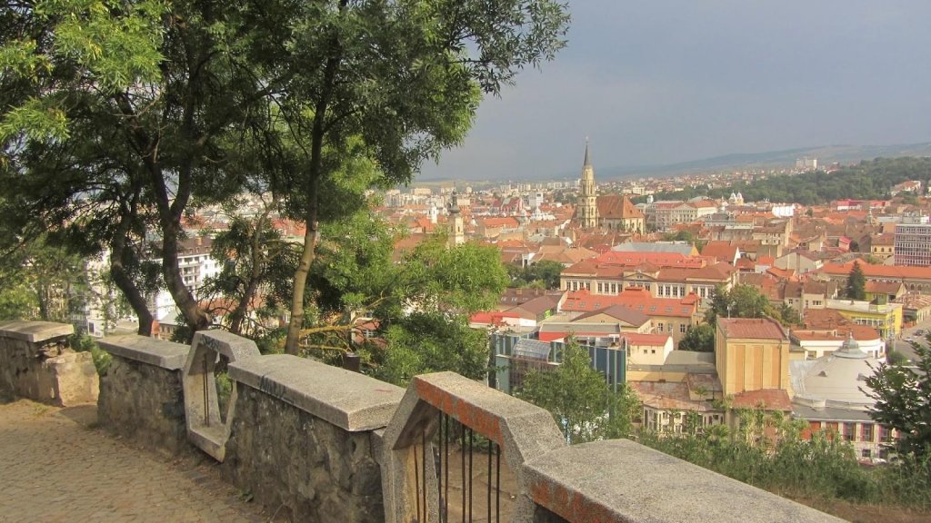Capitala e întrecută de Transilvania la imobiliare. Apartamentele din Cluj-Napoca și Brașov sunt mai scumpe. Cât e metrul pătrat