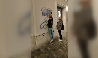 "Mâzgălitorii" de serviciu din centrul Clujului: Prostia se plăteşte cu dosare penale pentru distrugere