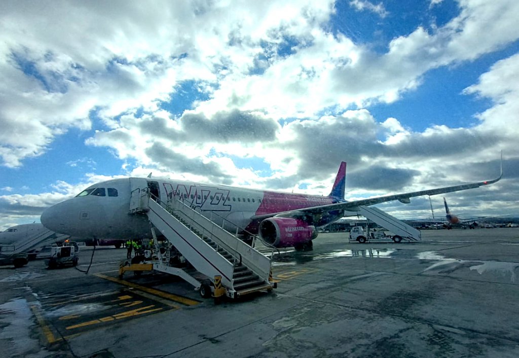 Wizz Air ANULEAZA 8 zboruri de pe Aeroportul Cluj. Vezi destinatiile vizate