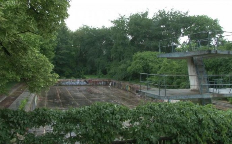 Se poate construi pe terenul fostului Ștrand Municipal din Cluj-Napoca. Cum e posibil să mai dispară o zonă verde