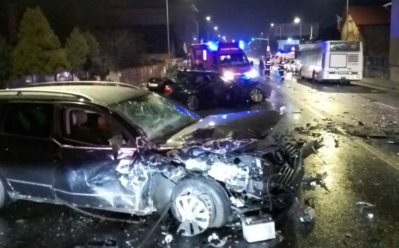Cum s-a produs accidentul din Floreşti soldat cu 4 victime / Ce alcoolemie avea şoferul în a cărui maşină se afla bebeluşul neasigurat în scaun special