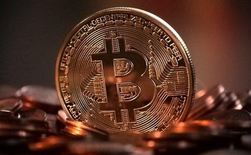 Bitcoin e pe val la început de 2024. Cât a crescut valoarea criptomonedei / Maximul ultimilor doi ani