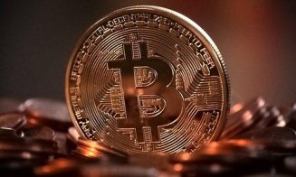Bitcoin e pe val la început de 2024. Cât a crescut valoarea criptomonedei / Maximul ultimilor doi ani