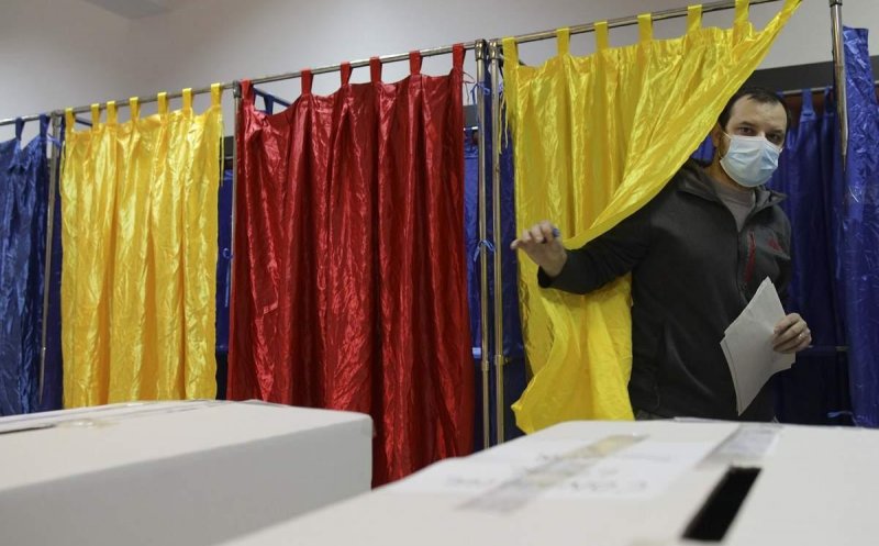 Peste 50% dintre români spun că votează la toate tipurile de alegeri cu acelaşi partid (SONDAJ)