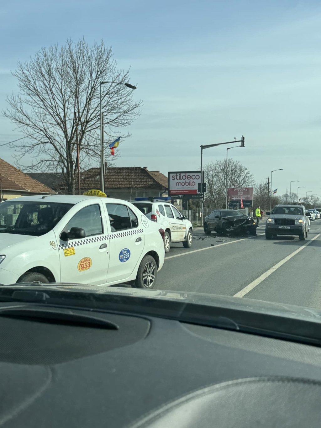 Accident la ieșire din Cluj-Napoca. Traficul a fost blocat