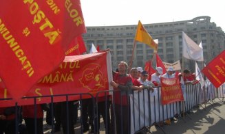 Grevă de avertisment la Poșta Română. Următorul pas: greva generală. Sindicat: ''Dacă se va ajunge acolo, aproape jumătate din populaţia României va avea de suferit''