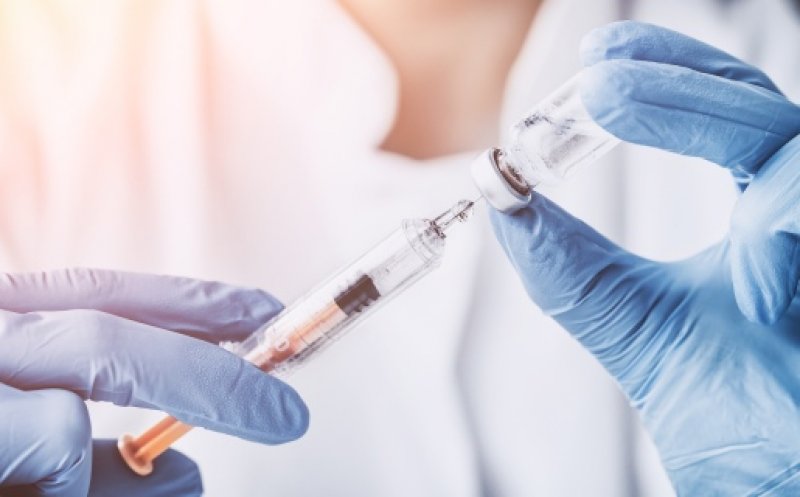 Succes în medicină: Un vaccin s-a dovedit a fi foarte eficient împotriva unei boli letale