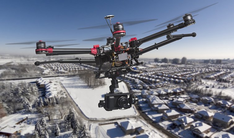O companie din Cluj anunță investiții de 2,5 mil. euro și dezvoltă drone de război dotate cu Inteligență Artificială