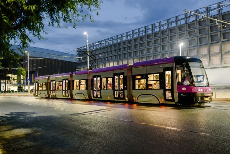 Autobuze, troleibuze şi tramvaie în plus pentru meciul "U" Cluj – Hermannstadt de pe Cluj Arena / Vezi care linii