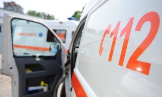 Accident rutier în Cluj-Napoca. O victimă a fost transportată la spital