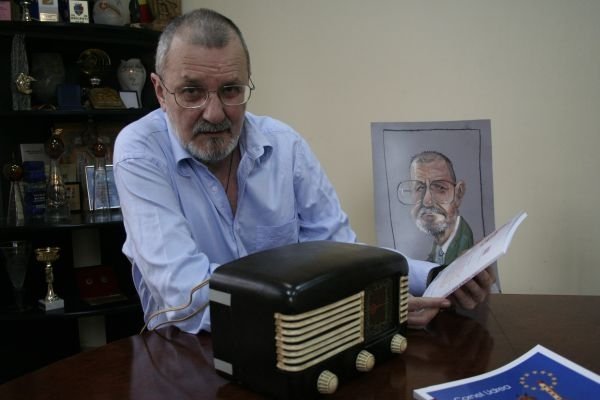 S-a stins din viață Cornel Udrea, cunoscut umorist, dramaturg și jurnalist radio