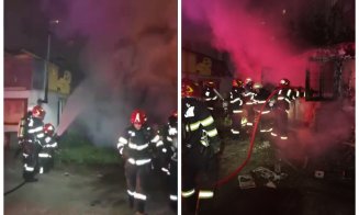 Incendiu în Cluj-Napoca: Flăcările au distrus o baracă și arbuștii din împrejur