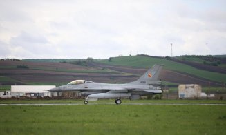 Trei aeronave F-16 Fighting Falcon, achiziţionate din Norvegia, au aterizat în Baza 71 Aeriană de la Câmpia Turzii