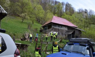 Bucurie pe crestele Apusenilor: Zeci de familii au primit daruri de Paște de la voluntarii CERT Transilvania
