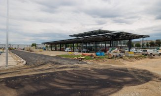 Park & Ride cu 863 locuri de parcare în construcție la aeroport. Status: realizat în proporție de 50%