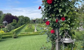 Toscana din Ardeal, la 2 ore de Cluj-Napoca. Grădinile spectaculoase în stil renascentist, care adună mii de turiști