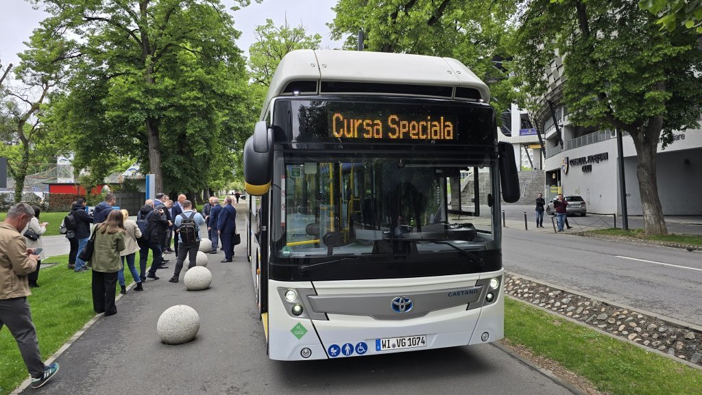 Când vor circula autobuzele cu hidrogen la Cluj-Napoca / Ce se mai aude de cele autonome (fără șofer)