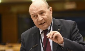 Traian Băsescu, despre alegerile europarlamentare: „Dacă o vrem pe Ursula von der Leyen, votăm PNL şi PSD. Dacă nu...”