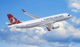 Incident grav pe un aeroport din Romania. Un Airbus, cu aproape 270 de oameni la bord, a lovit zece balize la decolare (raport)