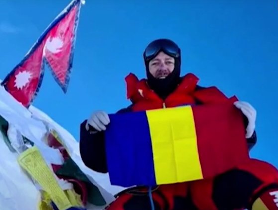 Vești triste din apropiere de Everest. Un alpinist român a murit
