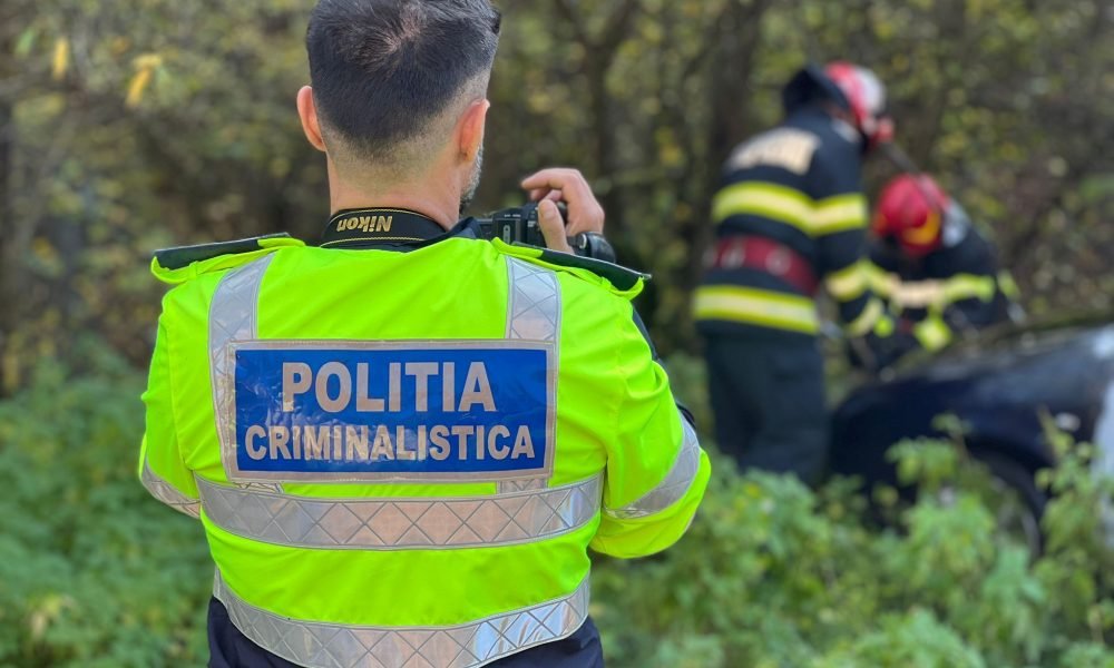 Cadavrul unui bărbat a fost găsit pe un câmp. Era sfâşiat de animale