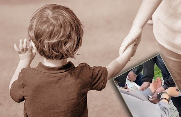 Adolescentă, prinsă în FLAGRANT când și-a vândut copilul. Câți bani a luat