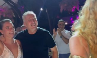 Dan Petrescu, socru mic. A dansat pe rupte la nunta fiicei Rebecca. Cu cine s-a fotografiat