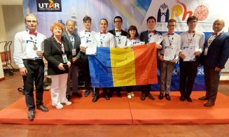 Aur și argint pentru elevii români la Olimpiada Asiatică de Fizică. Printre premianți, un elev din Cluj