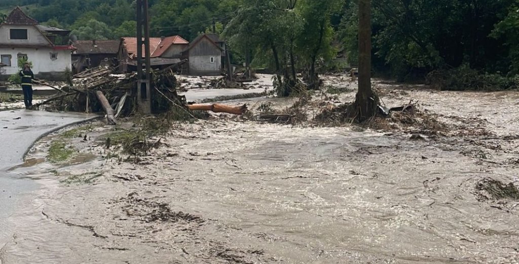COD GALBEN de inundații în Cluj și alte județe