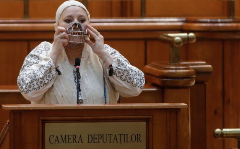 Diana Şoşoacă, inclusă în topul celor mai nebuni și ciudați europarlamentari