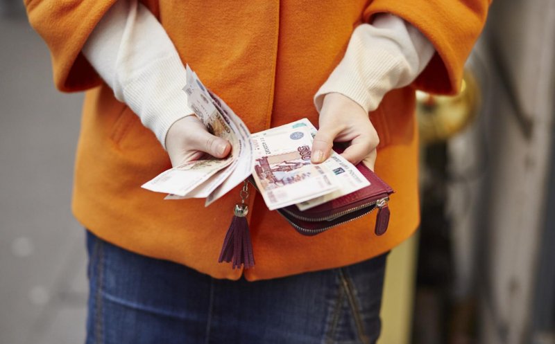 Începe să scârțâie economia Clujului? Timișoara are salarii mai mari