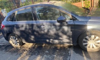 Au fost VANDALIZATE pe Frunzişului toate maşinile care NU au numere de Cluj / "Problema nu e că am parcat pe trotuare, ci ca suntem vinituri"