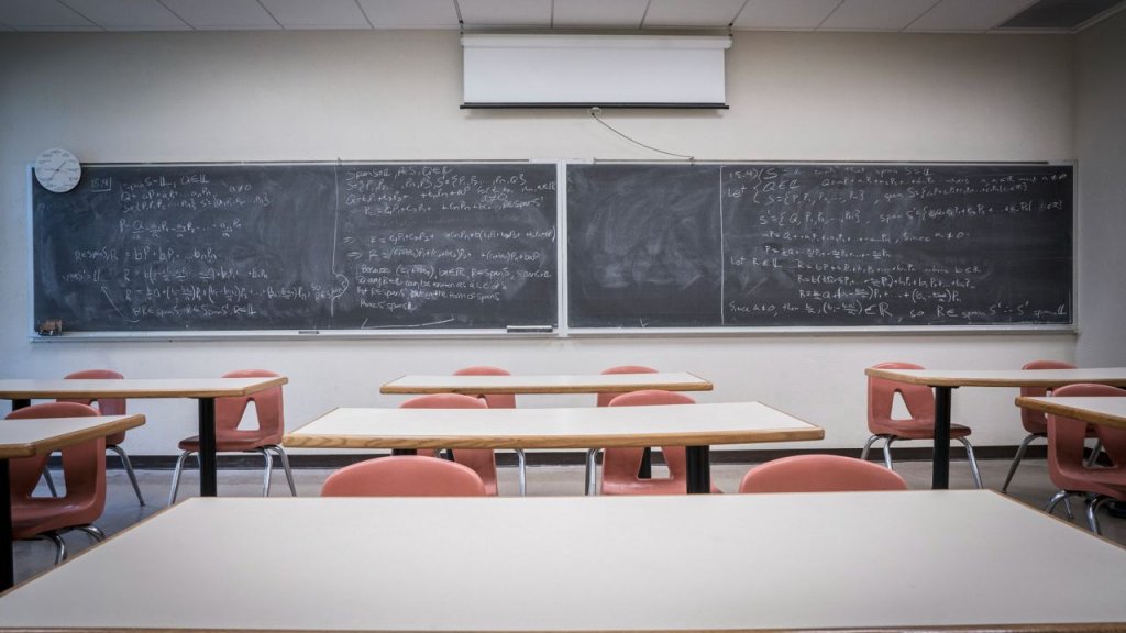 Evaluarea Națională 2024. În Cluj, la proba de limba și literatura maternă au lipsit 8 elevi/ Subiectele și baremul