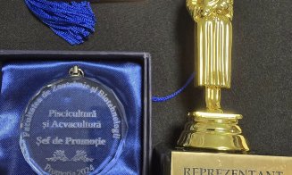 Șefă de promoție la 61 de ani! Absolventă de facultate din Cluj-Napoca