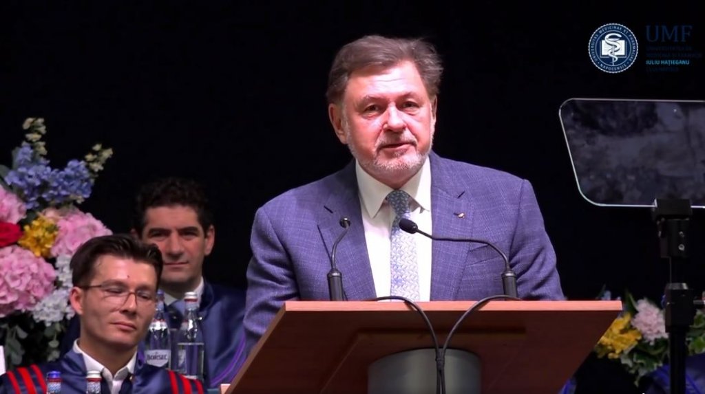 Ministrul Sănătății, mesaj pentru absolvenții UMF Cluj: "Veţi avea ocazia să lucraţi în instituţii medicale moderne, aşa cum trebuie să existe în secolul XXI"