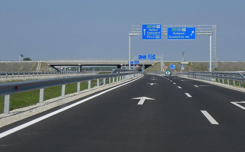 Restricţii de circulaţie în Ungaria pentru camioanele de mare tonaj, din cauza temperaturilor extreme