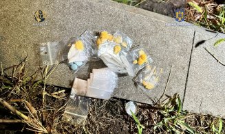 Traficant de droguri prins în drum spre un festival de muzică din Cluj: Vindea ecstasy, LSD și amfetamină
