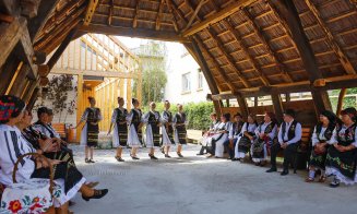 La Turda, tradițiile nu se uită / Șura de la Muzeul de Istorie va fi inaugurată oficial