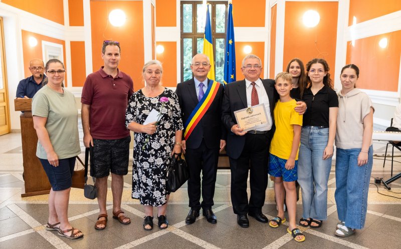 Ceremonie de premiere a cuplurilor care aniversează 50 ani de căsătorie
