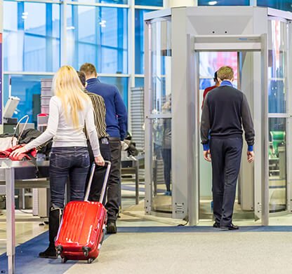 Reguli mai aspre pe aeroporturi! Ce se schimbă de la 1 septembrie