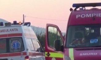 ACCIDENT de muncă la o carieră de piatră din Cluj, unde o sită a căzut peste un bărbat. Intervin echipaje de prim-ajutor