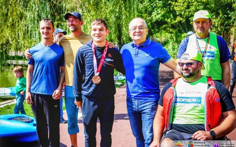 Primarul Emil Boc va propune Consiliului local premierea lui Alex Bologa