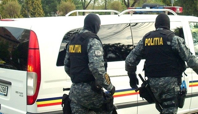 Răpit și dus în pădure pentru a fi ucis: Copil de patru ani, salvat de polițiști din mâinile fostului partener al mamei sale