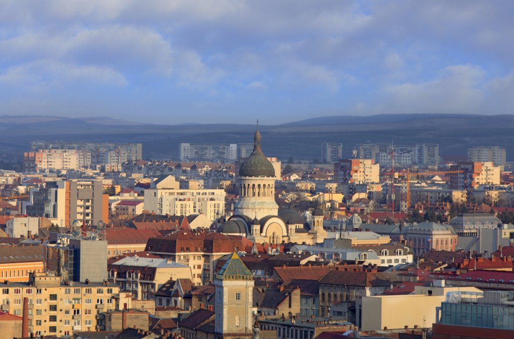 Cât costă chiria la Cluj-Napoca în funcție de vechimea apartamentului. Mii de oameni își caută o locuință