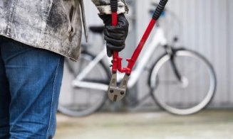 Cluj: Bicicletă electrică de mii de lei, furată din scara unui bloc