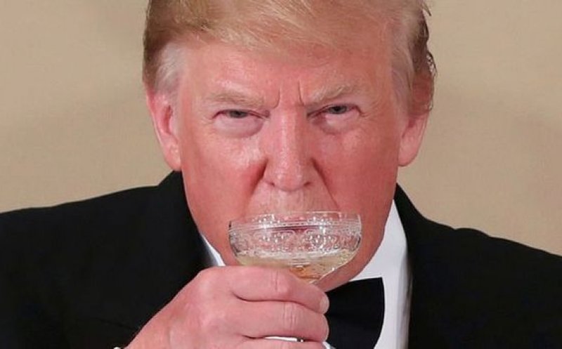 Orban promite să deschidă „o mulţime de sticle de şampanie” dacă Trump este ales